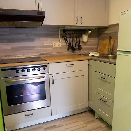 Mit Balkon Und Zwei Schlafzimmern By Interhome Apartamento *