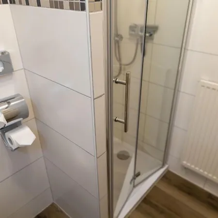 Mit Balkon Und Zwei Schlafzimmern By Interhome Weißenstadt