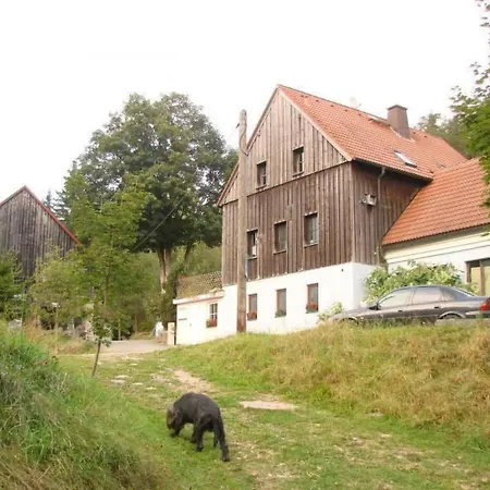 Mit Balkon Und Zwei Schlafzimmern By Interhome Apartamento Weißenstadt
