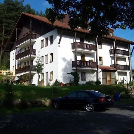 Mit Balkon Und Zwei Schlafzimmern By Interhome Weißenstadt