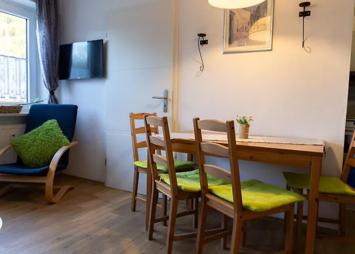 Mit Balkon Und Zwei Schlafzimmern By Interhome Appartement